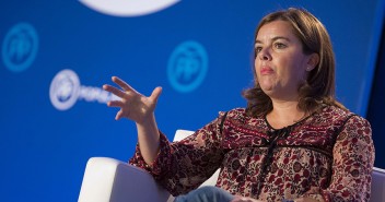 La vicepresidenta del Gobierno, Soraya Sáenz de Santamaría