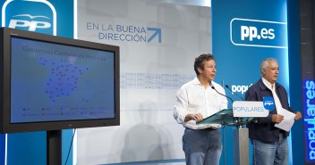 Floriano y Arenas tras la eunión de la Comisión de Seguimiento de los Pactos