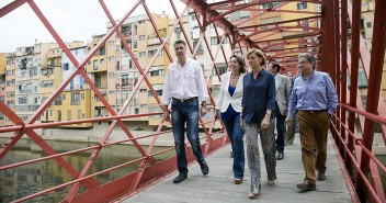 María Dolores de Cospedal con Xavi Garcia Albiol y Enric Millo en Girona