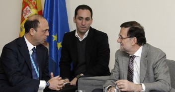 Reunión de Angelino Alfano, ministro del Interior y vicepresidente del Gobierno de Italia, junto a Mariano 