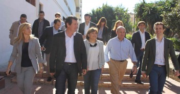 Pablo Casado e Isabel Bonig participan en un encuentro con empresarios en Alicante