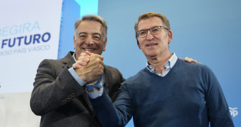 Alberto Núñez Feijóo y Javier de Andrés en el 16 Congreso del PP Vasco