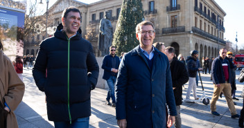 Alberto Núñez Feijóo en la concentración 'Pamplona no se vende'