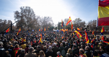 Acto en defensa de la Constitución y de la igualdad de todos los españoles