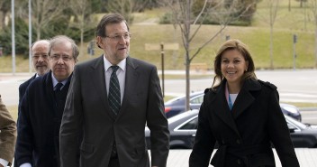 El Presidente Rajoy llegando acompañado a la Convención Nacional