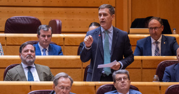 El senador Miguel Ángel Castellón, en la Sesión de Control al Gobierno en el Senado