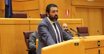 El senador popular Alberto Gutiérrez Alberca