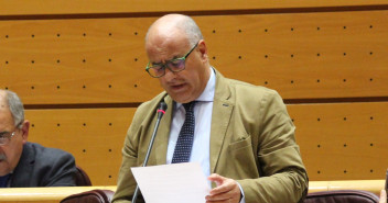 Miguel Angel García Nieto en el Senado