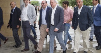 Mariano Rajoy junto a Pedro Antonio Sánchez a su llegada al acto en Murcia