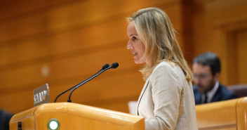 La senadora por Madrid del Grupo Parlamentario Popular, Ana Camíns