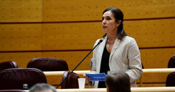 La senadora por Pontevedra, Pilar Rojo