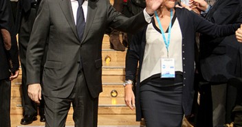 María Dolores de Cospedal y Mariano Rajoy entrando en el Plenario de la Convención Nacional
