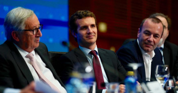 Pablo Casado en la reunión del GPPE celebrada en San Sebastián 