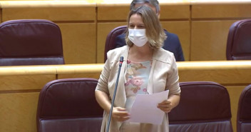 María Salom durante su intervención en el Senado