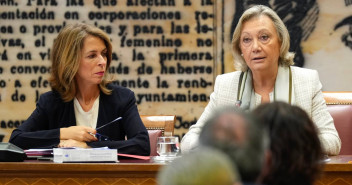 Luisa Fernanda Rudi tras constituirse la Comisión General de las CC.AA., Reglamento, Peticiones, Incompatibilidades y Suplicatorios en el Senado