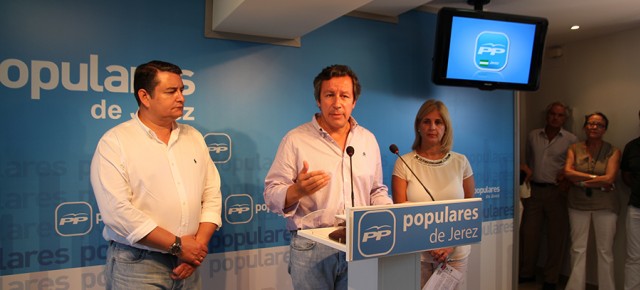 Rueda de prensa de Carlos Floriano en Jerez de la Frontera