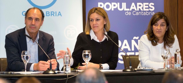 Mª Dolores de Cospedal preside la Junta directiva del PP de Cantabria