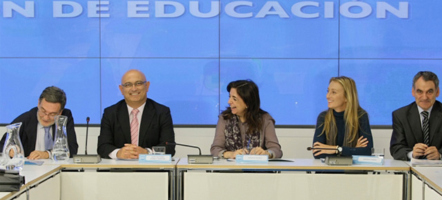 Comisión Nacional de Educación.