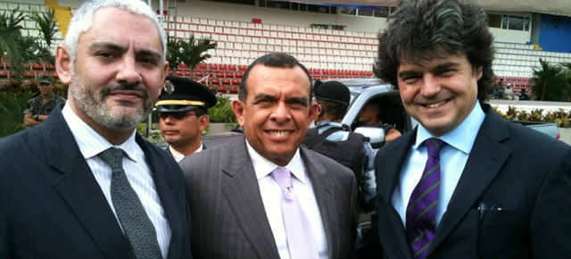 Jorge Moragas en la toma de posesión del nuevo presidente de Honduras, Porfirio Lobo