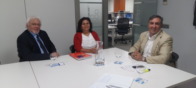 García-Hernández se reúne con representantes del Partido Popular Cristiano de Perú