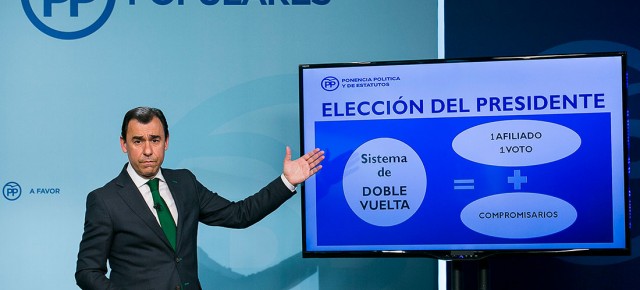 Fernando Martínez Maillo presenta las líneas básicas de la Ponencia Política y de Estatutos