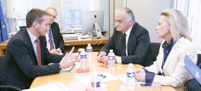Esteban González Pons se reúne con el ministro de Exteriores danés, Kristian Jensen