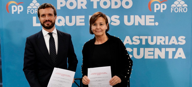 Firmas acuerdo de la coalición electoral PP-FORO