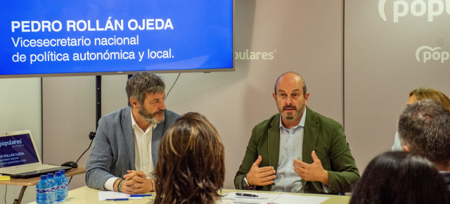 El vicesecretario de Coordinación Autonómica y Local, Pedro Rollán, en Huesca