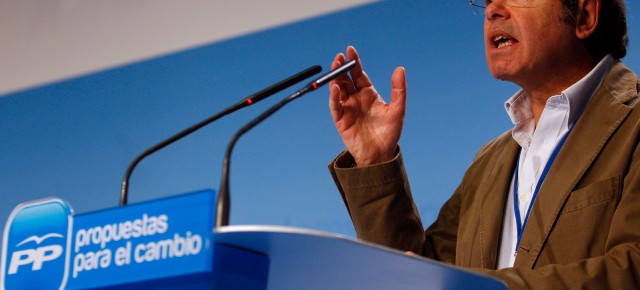 Pío García Escudero durante su intervención en la inauguración de la XV Interparlamentaria