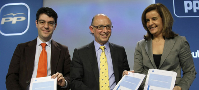 Cristóbal Montoro, Álvaro Nadal y Fátima Báñez presenta las alternativas del PP frente a la crisis
