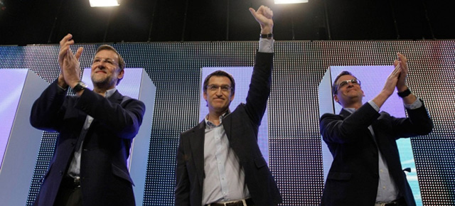 Mariano Rajoy, Antonio Basagoiti, y Manuel Feijóo en la clausura del acto aniversario de gobierno del PP de Galicia