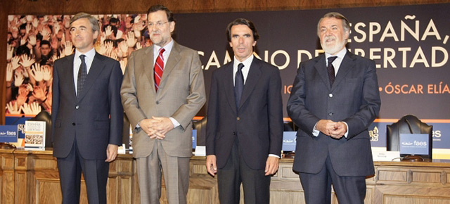 Mariano Rajoy asiste a la presentación del libro de Ignacio Cosidó 