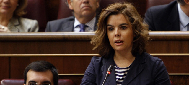 Soraya Sáenz de Santamaría durante la sesión de control al Gobierno