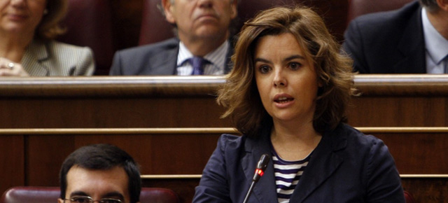 Soraya Sáenz de Santamaría durante la sesión de control al Gobierno