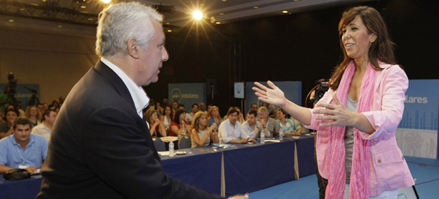 Alicia Sánchez Camacho presenta a Javier Arenas en el coloquio 