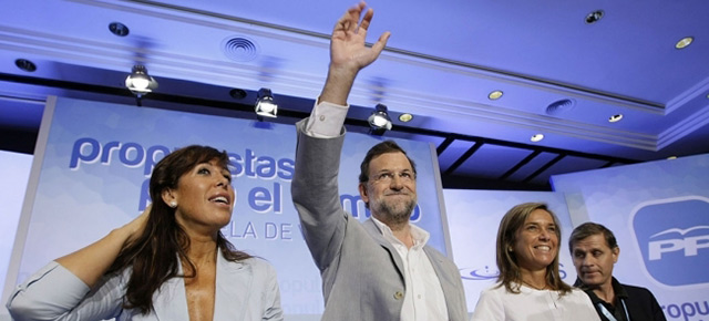 Mariano Rajoy, Ana Mato y Alicia Sánchez Camacho durante la clausura de la Escuela de Verano 2010