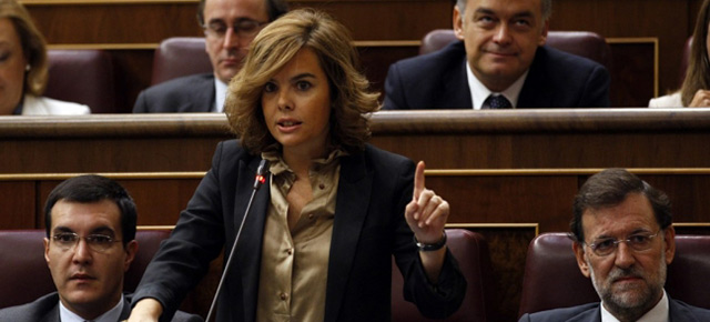 Soraya Sáenz de Santamaría durante su intervención en la sesión de control al Gobierno