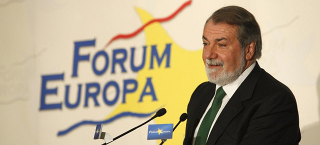 Jaime Mayor Oreja en el Forum Europa