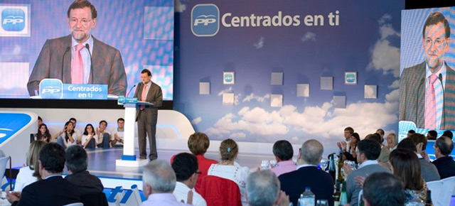 El presidente del PP, Mariano Rajoy, durante su intervención en un acto en Santiago de Compostela