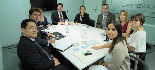 Beatriz Jurado, mantiene una reunión con la asociación multisectorial de empresa de electrónica, tecnología de la información y comunicación. 