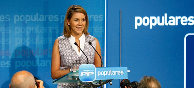 La secretaria general del PP, Mª Dolores de Cospedal en rueda de prensa