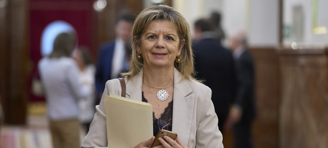 Elvira Velasco en el Congreso de los Diputados