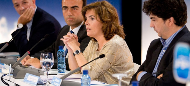 La portavoz del Grupo Popular en el Congreso, Soraya Sáenz de Santamaría 