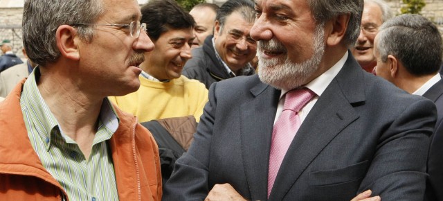 Mayor Oreja charla con Ortega Lara