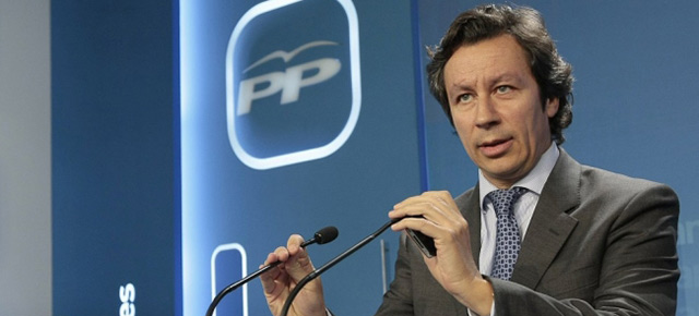 El secretario de Comunicación del PP, Carlos Floriano