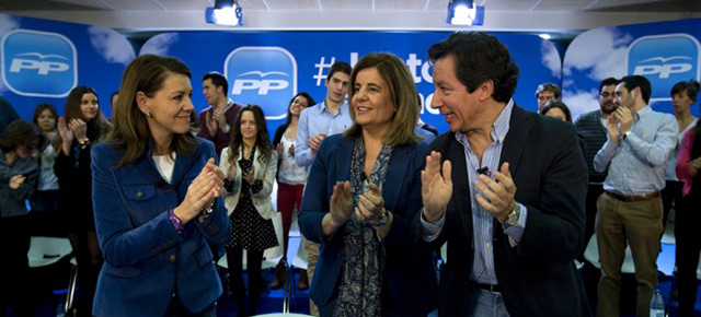 María Dolores de Cospedal, Fátima Báñez y Carlos Floriano durante el acto