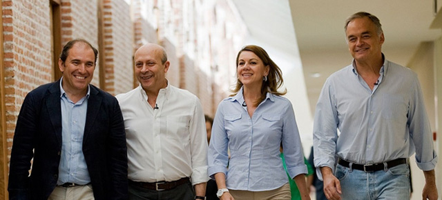 Mª Dolores de Cospedal, Esteban González Pons y José Ignacio Wert en el debate 