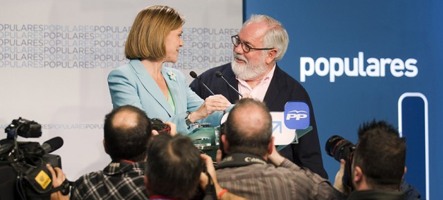 Declaraciones de María Dolores de Cospedal y Miguel Arias Cañete sobre los resultados electorales