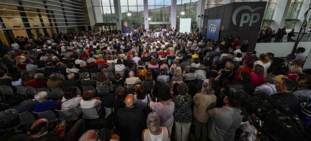 Alberto Núñez Feijóo acto Logroño