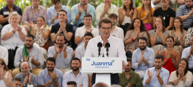 Alberto Núñez Feijóo en un acto de campaña en Cádiz